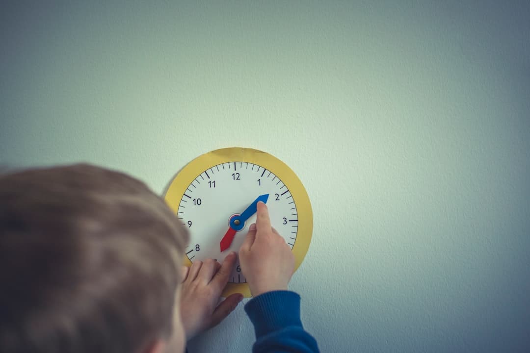 Person circling a response deadline on a calendar