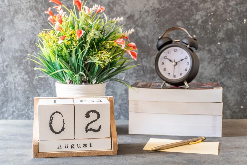clock and calendar showing a legal deadline for statute of limitations