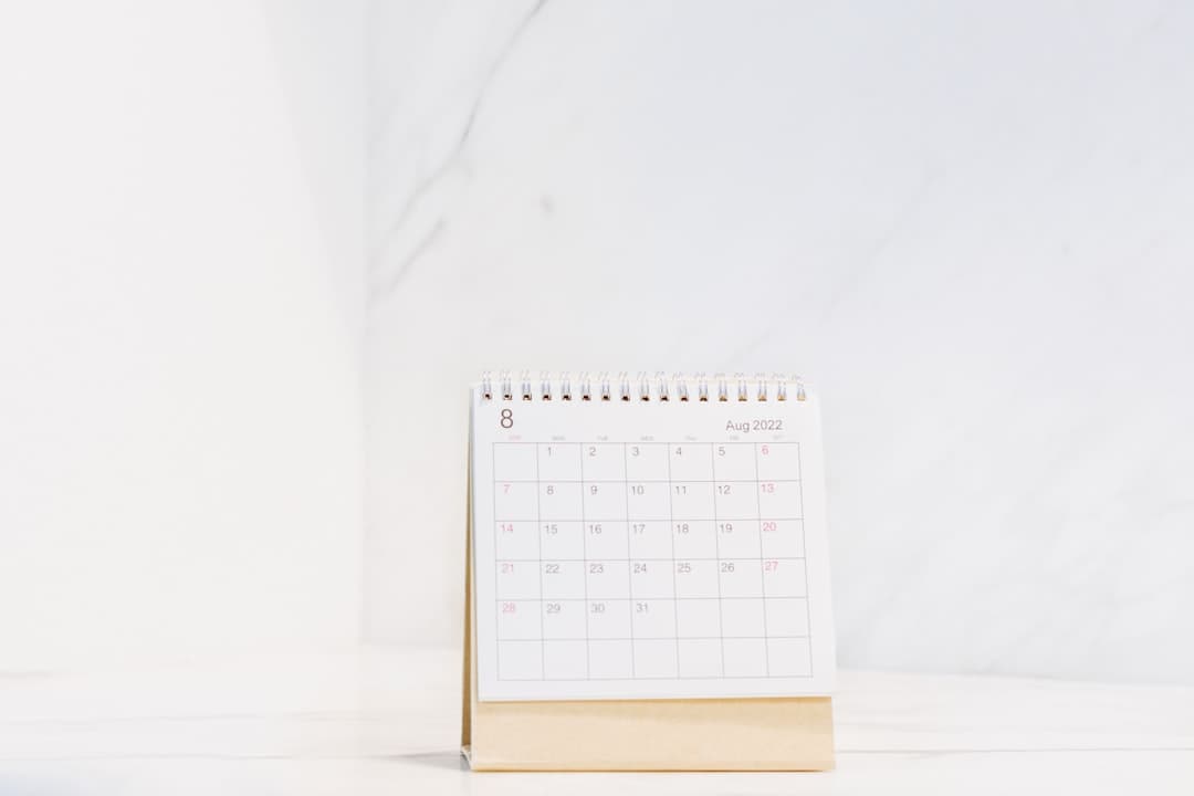 A calendar showing a clear deadline for a court response