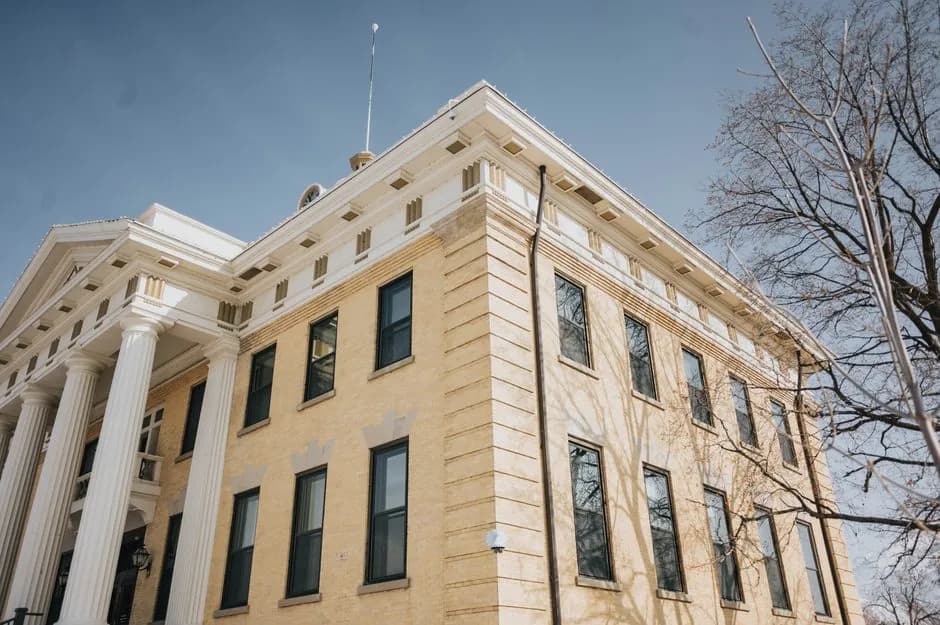 Courthouse in Michigan representing legal jurisdiction and filing deadlines